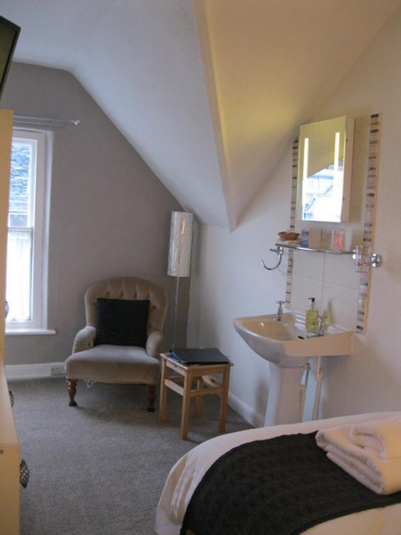 Bed and Breakfast Harvington House Keswick  Zimmer foto